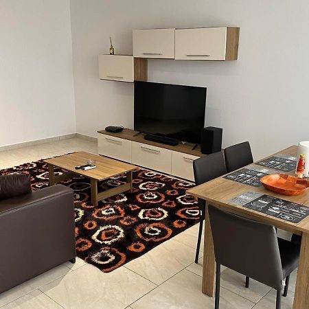 Your Elegant Home Away From Home Shared Apartment Only With Host Żebbuġ エクステリア 写真