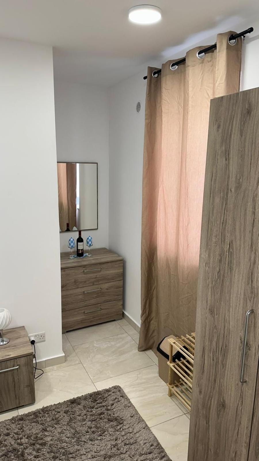 Your Elegant Home Away From Home Shared Apartment Only With Host Żebbuġ エクステリア 写真
