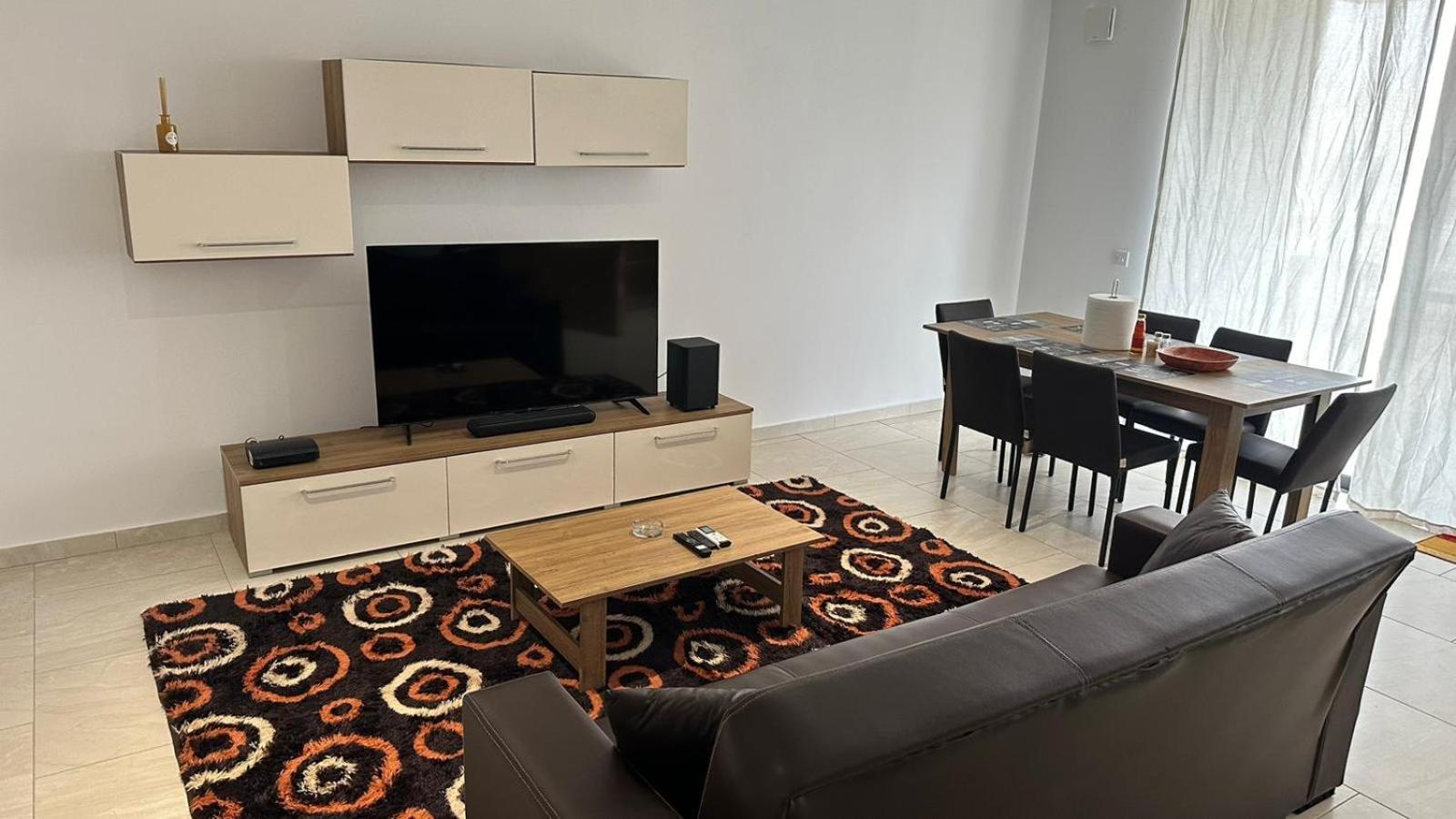 Your Elegant Home Away From Home Shared Apartment Only With Host Żebbuġ エクステリア 写真