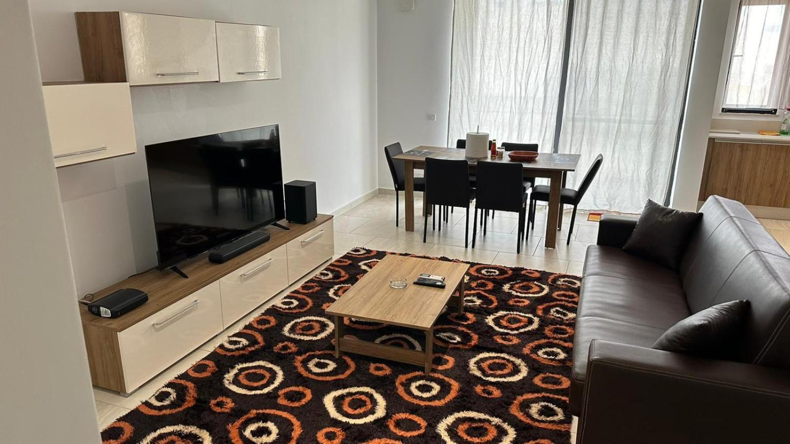 Your Elegant Home Away From Home Shared Apartment Only With Host Żebbuġ エクステリア 写真